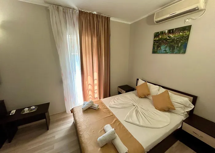 Pensiunea Regalux Gasthuis 3*